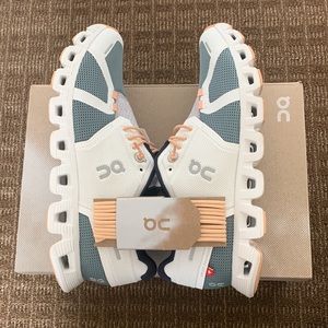 On Cloud 5 Push Running Shoe